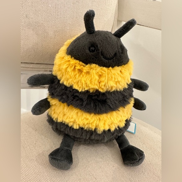 NWT Jellycat Albee bee 🐝 Viral, Rare. Authentic. - Picture 7 of 11
